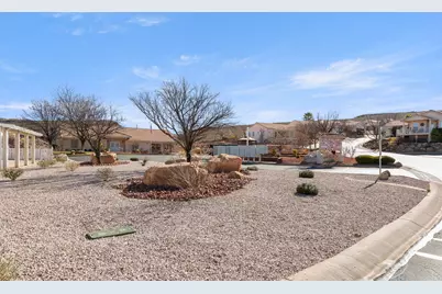 1360 E Telegraph St #93, Washington, UT 84780 - Photo 48