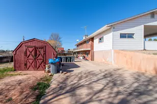 225 N Red Rock Dr, Washington, UT 84780 - Photo 20