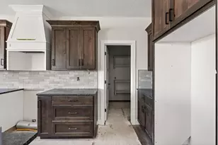 3868 W 925 North St, Cedar City, UT 84721 - Photo 12