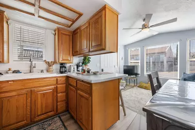 840 N Twin Lakes Dr #111, Saint George, UT 84790 - Photo 8