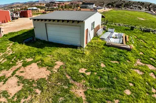 422 W Buckeye Reef Rd, Leeds, UT 84746 - Photo 44