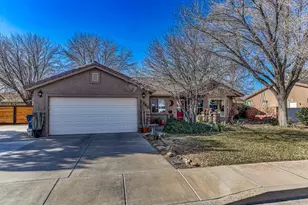2350 S Pasture Ln, Washington, UT 84780 - Photo 8