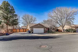 2350 S Pasture Ln, Washington, UT 84780 - Photo 14