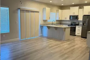 668 E Fiddlers Cove Dr, Cedar City, UT 84721 - Photo 4