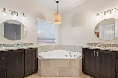 5921 S Kastra Ln, Saint George, UT 84790 - Photo 12