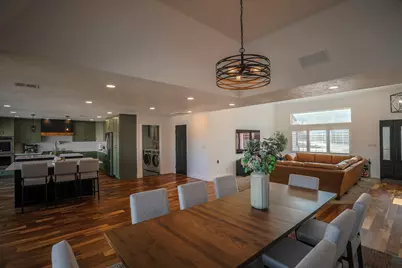 2261 S Engelmann Place, Saint George, UT 84790 - Photo 10