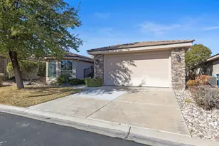 409 N Country Ln, Saint George, UT 84770 - Photo 2