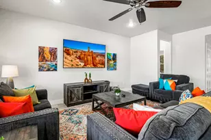 379 N Puerta Dr, Washington, UT 84780 - Photo 8