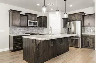 698 S Dinapoli Ln, Saint George, UT 84770 - Photo 12