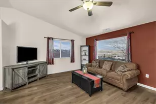 1360 E Telegraph St, Washington, UT 84780 - Photo 6