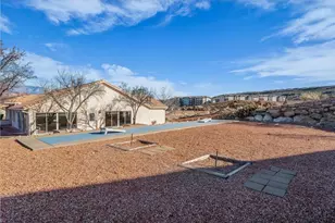 1360 E Telegraph St, Washington, UT 84780 - Photo 44