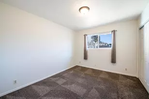 560 Diagonal St, Saint George, UT 84770 - Photo 12