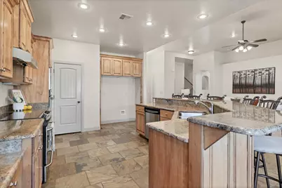 2434 S 2160 E, Saint George, UT 84790 - Photo 14