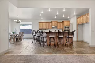 2434 S 2160 E, Saint George, UT 84790 - Photo 8
