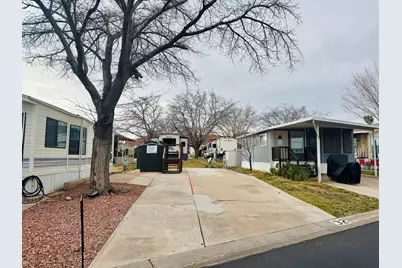 1150 W Red Hills Parkway, Washington, UT 84780 - Photo 2