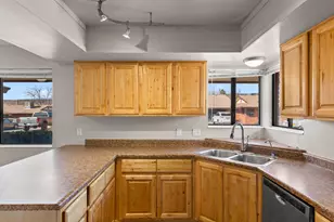 840 S 400 E, Saint George, UT 84770 - Photo 12