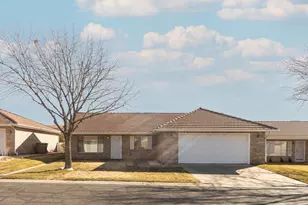 1090 E 700 S, Saint George, UT 84790 - Photo 1