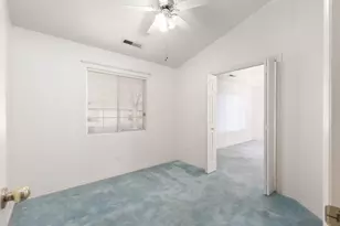 1090 E 700 S, Saint George, UT 84790 - Photo 10
