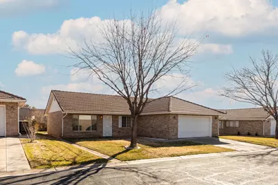 1090 E 700 S #20, Saint George, UT 84790 - Photo 2
