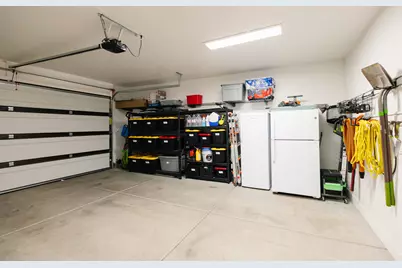 186 W Peridot Dr, Washington, UT 84780 - Photo 34