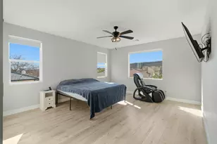 1033 N 2050 E, Saint George, UT 84770 - Photo 16