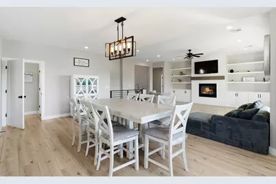 1033 N 2050 E, Saint George, UT 84770 - Photo 12