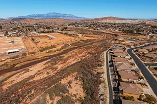 992 W 4100 St S, Saint George, UT 84790 - Photo 26