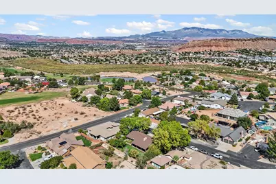 3016 S Sweetgum Cir, Saint George, UT 84790 - Photo 14