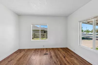 496 S 200 E, Enterprise, UT 84725 - Photo 12