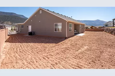 2904 W Hawk Dr Dr, Cedar City, UT 84720 - Photo 38