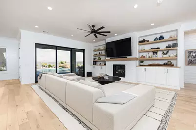 3458 S Walnut Canyon Dr, Saint George, UT 84790 - Photo 10