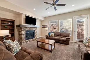 2111 N Coral Ridge Dr, Washington, UT 84780 - Photo 4