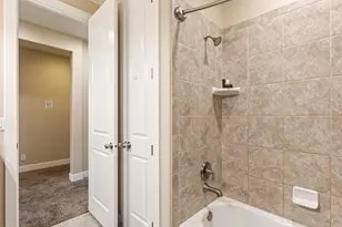 2111 N Coral Ridge Dr, Washington, UT 84780 - Photo 22