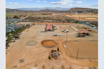2564 S 3030 E, Saint George, UT 84790 - Photo 72