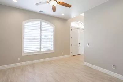 2564 S 3030 E, Saint George, UT 84790 - Photo 8