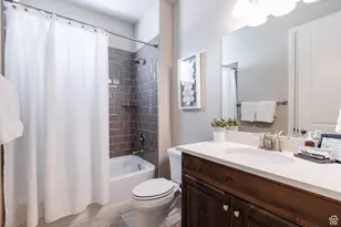 273 N Puerta Dr, Washington, UT 84780 - Photo 16