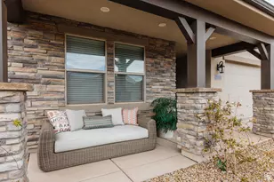 273 N Puerta Dr, Washington, UT 84780 - Photo 2