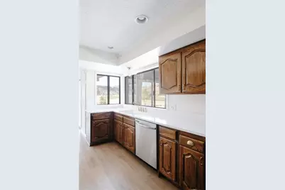 1054 W Wesley Powell Dr, Saint George, UT 84790 - Photo 24