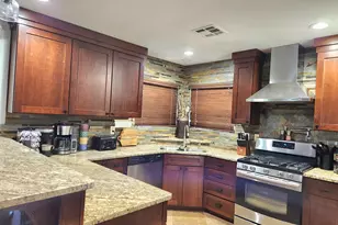 810 S Peachtree Dr, Toquerville, UT 84774 - Photo 10