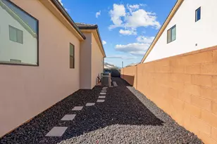 4147 S 490 E, Washington, UT 84780 - Photo 66