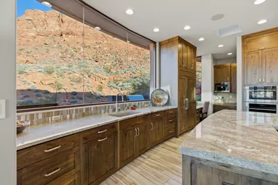 3052 N Snow Canyon Parkway #210, Saint George, UT 84770 - Photo 14