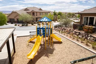 2094 N Coral Ridge Dr, Washington, UT 84780 - Photo 30