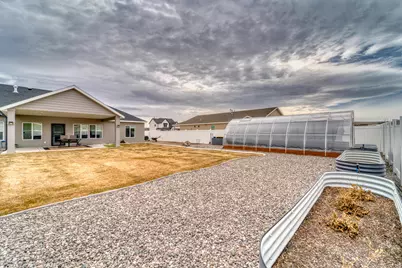 659 N Creekview Dr Dr, Panguitch, UT 84759 - Photo 40