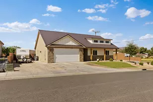 1772 W 150 S, Hurricane, UT 84737 - Photo 2