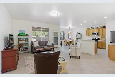 4504 S Big River Dr, Saint George, UT 84790 - Photo 8