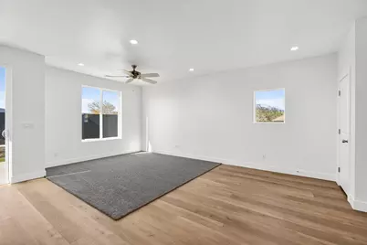322 N 3210 W, Hurricane, UT 84737 - Photo 6
