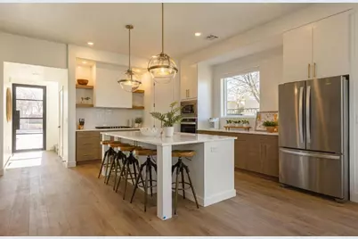 3837 E Albatross Ln, Washington, UT 84780 - Photo 2