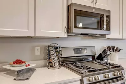 553 N Ventura Ln, Washington, UT 84780 - Photo 10