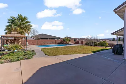 2345 S 1950 E, Saint George, UT 84790 - Photo 6