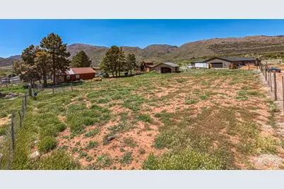 421 N Harmony Dr, New Harmony, UT 84757 - Photo 54